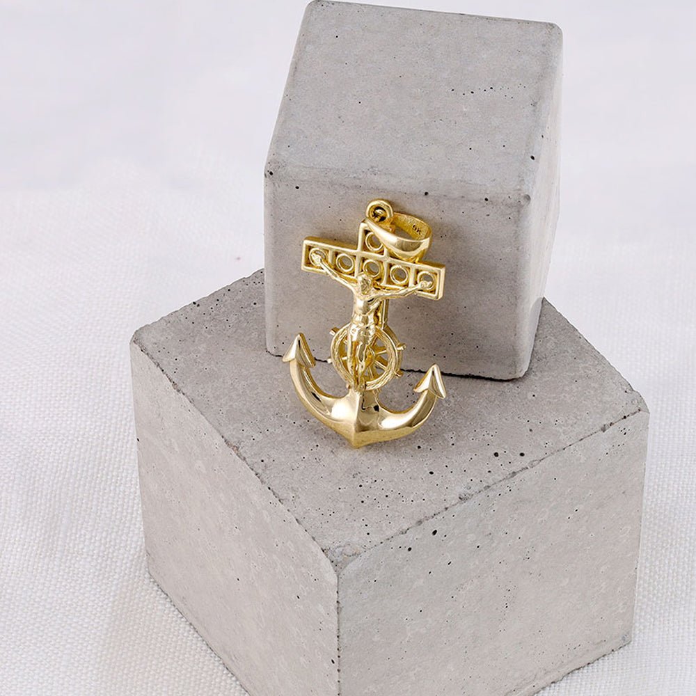 9ct Yellow Gold Drop Anchor Pendant